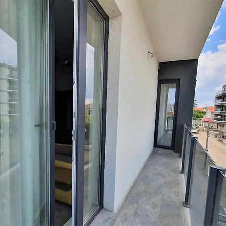 Apartel Crystal